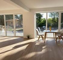 Reinfeld - hochwertige 2-Zimmer Wohnung in direkter Herrenteichlage ca. 103qm (Erstbezug) - Reinfeld (Holstein)