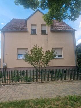 Foto - Einfamilienhaus mit großen Garten