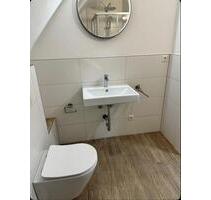 3 Zimmerwohnung - 1.070,00&nbsp;EUR Kaltmiete, ca.&nbsp; 65,00&nbsp;m&sup2; in Kraichtal (PLZ: 76703)