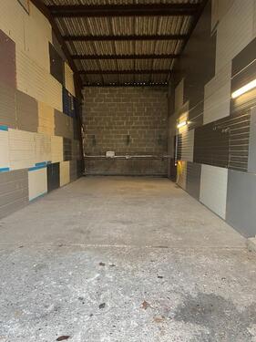 Foto - Garage zum vermieten - 700,00&nbsp;EUR Miete,