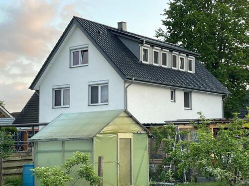 Foto - Einfamilienhaus - Zweifamilienhaus - Mehrgenerationenhaus