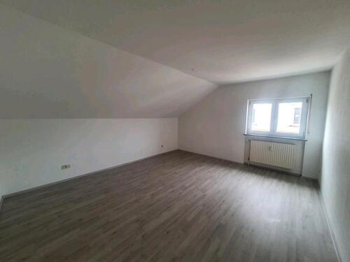 Foto - Dachgeschoßwohnung in Altlußheim zur Miete