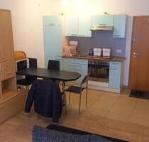 Helle, zentral gelegene 2 Zimmer Wohnung - Mengkofen