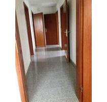 3 Zimmer DG Wohnung in Empelde - 620,00 EUR Kaltmiete, in Ronnenberg (PLZ: 30952)