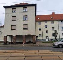 Schöne 3 Raum-Wohnung mit Einbauküche in Leuna