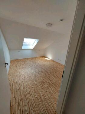 Foto - 2 Zimmer Dachgeschoßwohnung zur Miete in Crailsheim