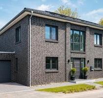 Ohne Makler! Moderne Stadtvilla (3 Jahre) | KfW 40 | Top-Lage | - Rastede