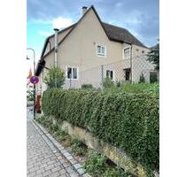 Teilmöblierte 4-Zimmer-Wohnung mit Balkon - Vöhringen