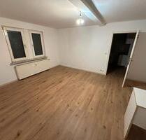 2 Zimmerwohnung ab sofort in Worms zu vermieten.