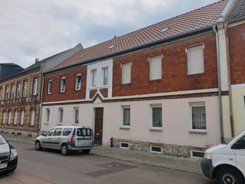 Foto - Mehrfamilienhaus in Nienburg - 80.000,00 EUR Kaufpreis, ca.  240,00 m²