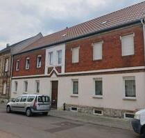 Mehrfamilienhaus in Nienburg - 80.000,00 EUR Kaufpreis, ca.  240,00 m² in Bernburg (Saale) (PLZ: 06406)