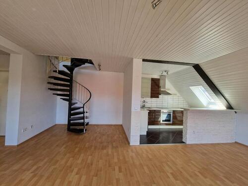 Foto - Helle, moderne Maisonette Wohnung mit Einbauküche + Balkon