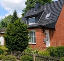 Wohnen in Husum-Rödemis – Einfamilienhaus mit Garten und Carport
