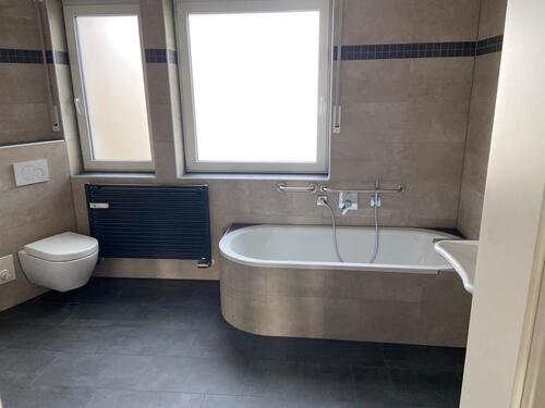 Foto - 5 Zimmer Etagenwohnung in Schwandorf