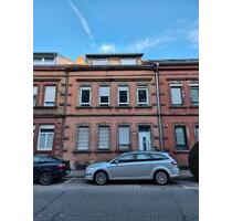 1 OG Wohnung mitten in der Stadt - Sankt Wendel