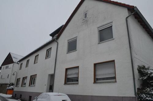 Foto - Sehr Helle und Provisionsfreie 4 Zimmer Wohnung ab sofort zu vermieten