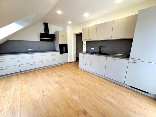 Foto - 2 Zimmer Dachgeschoßwohnung zur Miete in Krickenbach