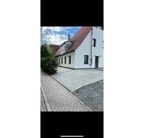 Kernsanierte 2 Zimmer Wohnung inkl Stellplatz und EBK - Emskirchen