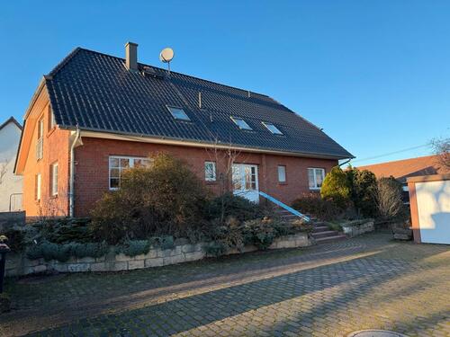 Foto - Einfamilienhaus mit Einliegerwohnung von Privat zu verkaufen