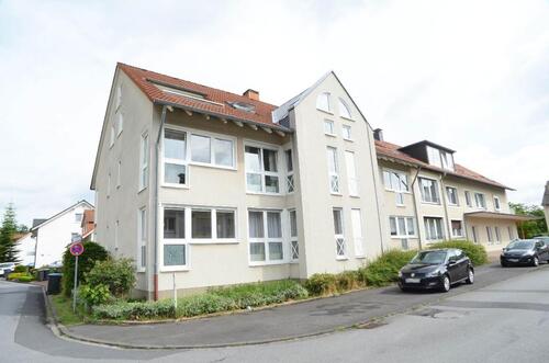 Foto - Moderne 2 Zimmer-Wohnung im Dachgeschoss mit Loggia und Stellplatz