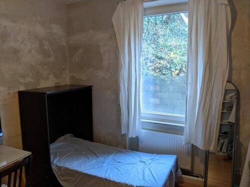 Foto - möbliertes WG Zimmer frei - 500,00&nbsp;EUR Kaltmiete, ca.&nbsp; 12,25&nbsp;m&sup2;