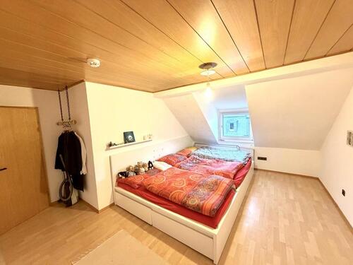 Foto - 3 Zimmer Dachgeschoßwohnung zur Miete in Duisburg