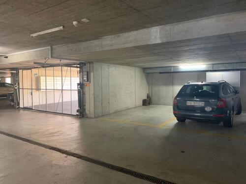 Foto - Sicherer Tiefgaragenstellplatz zu vermieten