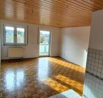 2 Raum Wohnung nähe Chemnitz zu vermieten - Lichtenau