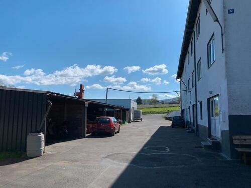 Foto - Kfz-Stellplatz im Carport! - 30,00&nbsp;EUR Miete,