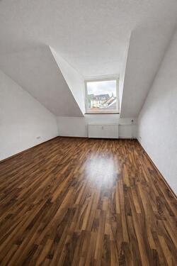 Foto - 3 Zimmer Dachgeschoßwohnung zur Miete in Wuppertal