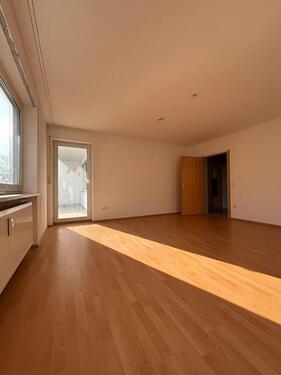 Foto - Helle 3-Zimmer Wohnung mit 108m² in Pentling OT Niedergebraching