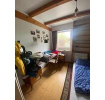 5-Zimmer-Wohnung - 1.400,00&nbsp;EUR Kaltmiete, ca.&nbsp; 140,00&nbsp;m&sup2; in Bad Krozingen (PLZ: 79189)