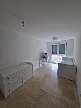 Foto - WG Zimmer in heller 2 raum Wohnung