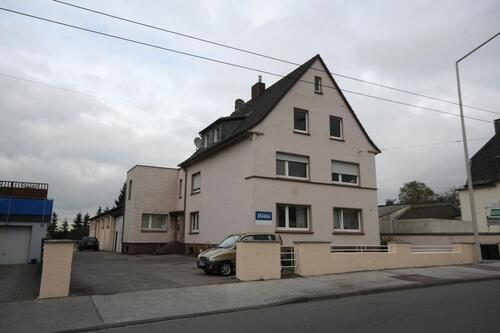 Foto - Helle 5 Zimmer - Wohnung 113 qm + 20 qm Terrasse + Kfz Platz