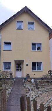 Foto - Einfamilienhaus mit Einliegerwohnung