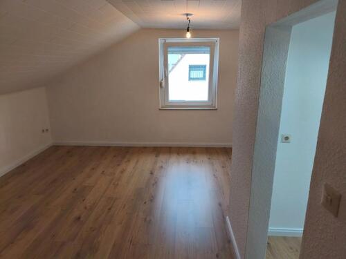 Foto - 2 Zimmer Dachgeschoßwohnung zur Miete in Bad Lippspringe