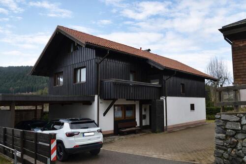 Foto - 5 Zimmer Einfamilienhaus zum Kaufen in Titisee-Neustadt