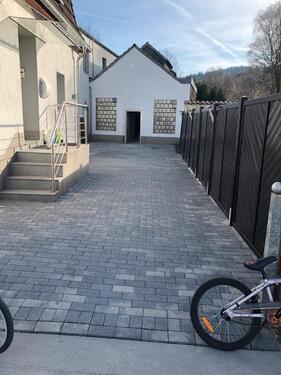 Foto - Zwei Familienhaus mit einem Anbau zu verkaufen