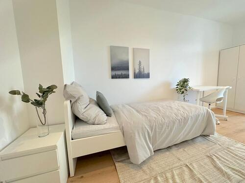 Foto - *LETZTEN 3* WG-Zimmer in Bockenheim mit Balkon - sanierte möblierte 4er WG renovated shared flat