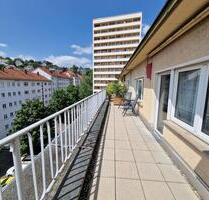 ab sofort - möblierte 2,5 Zimmer Wohnung in Stuttgart-West
