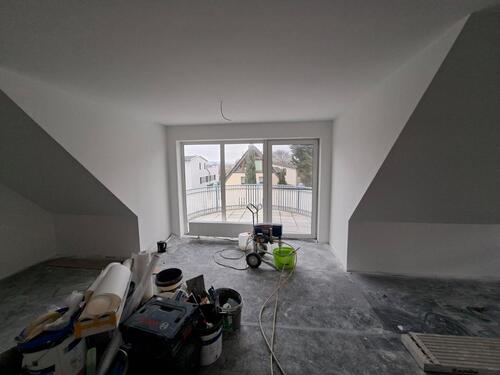 Foto - MODERNE, VOLLSTÄNDIG SANIERTE MAISONETTEWOHNUNG MIT SÜDBALKON
