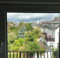 2 Zimmer DG-Wohnung in Koblenz Rauental
