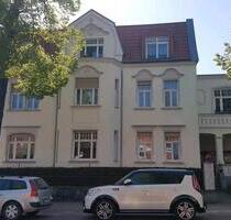 Gründerzeit Villa bietet 4 Raum Wohnung 550 Euro Kaltmiete - Calbe (Saale)