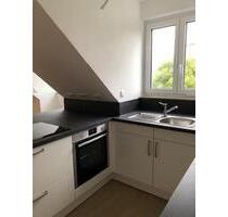 neuwertige gehobene 2 Zi-Whg, 63 qm, EBK, Badew., DG, Cadolzburgerstr.Fürth Rednitzauen - Jöhstadt