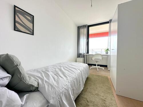 Foto - Moderne neu sanierte WG in Sachsenhausen *** zentrale TOP Lage *** nur noch EIN Zimmer frei!!!