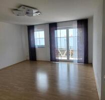 Schöne 2-Zimmer-Wohnung mit Balkon, Küche & Garage in Gaimersheim