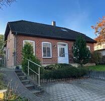 Haus mit Garten zu vermieten - 850,00 EUR Kaltmiete, in Steinbergkirche (PLZ: 24972)