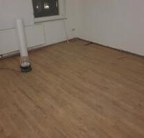 Großzügige 3 Zimmer-Wohnung im 1.OG - Crottendorf