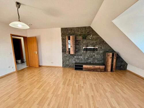 Foto - 2 Zimmer Dachgeschoßwohnung zum Kaufen in Budenheim