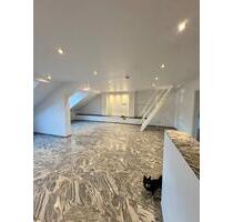 Stilvolle Maisonette-Wohnung mit Loft-Charakter - Mönchengladbach